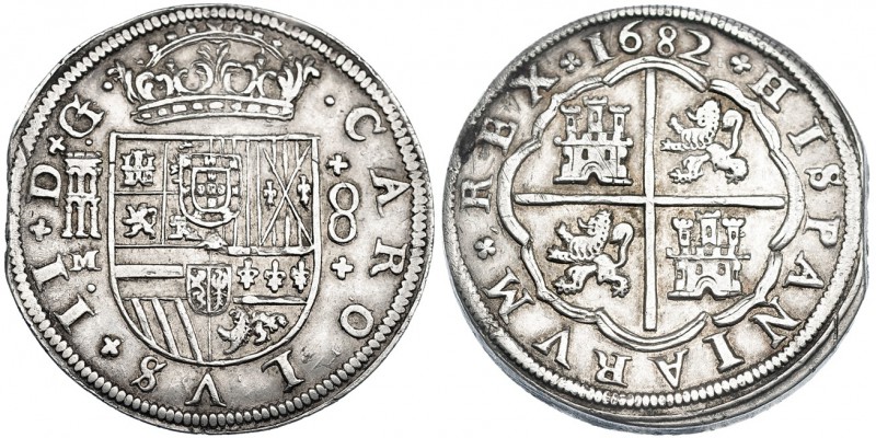8 reales. 1682. Segovia. M. Rodillo rectificado CAROLVS sobre PHILIPPVS. CA-404....