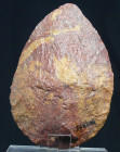 Néolithique - Afique du Nord - Biface en silex - 9000 / 4000 av. J.-C.
Important biface en silex de couleur marron et rouge. Comporte l'inscription S...