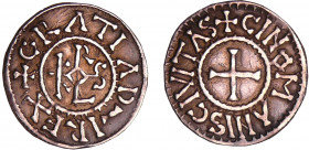 Charles II Le Chauve (840-877) - Denier (Le Mans)
A/ + GRATIA D-I REX Monogramme de Karolus.
R/ + CINOMANIS CIVITAS Croix.
TTB+
Nou.146c-Dep.559-P...