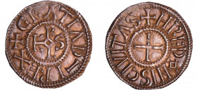 Charles II Le Chauve (840-877) - Denier (Rennes)
A/ + GRATIA D-I REX Monogramme de Karolus.
R/ + HREDONIS CIVITAS Croix.
SUP
Nou.187-Dep.856-MG.10...