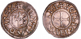 Charles II Le Chauve (840-877) - Denier (Saint-Denis)
A/ + GRATIA D-I REX Monogramme de Karolus.
R/ + SCI DIONVSIIM Croix.
TTB+
Nou.199c-Dep.896 (...