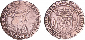 François 1er (1515-1547) - Teston - 13ème type - Lyon
A/ + FRANCISCVS: DEI: GRA: FRANCORVM: REX: (trèfle). Buste du roi à droite, coiffé d'une couron...