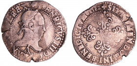 Henri III (1574-1589) - Franc au col plat - 1582 A (Paris)
A/ + HENRICVS. III. D. G. FRAN. ET. POL. REX Buste lauré et cuirassé à droite, au col plat...