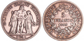 Deuxième république (1848-1852) - 5 francs Hercule 1849 A (Paris)
SUP
Ga.683-F.326
Ar ; 24.97 gr ; 37 mm
Traces de nettoyage.