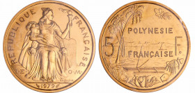 Polynésie Française - Piéfort 5 francs Or 1979 certificat N°100
FDC
Lecompte.50
Au ; 49 gr ; 31 mm
Monnaie frappée à 95 exemplaires. Certificat 10...