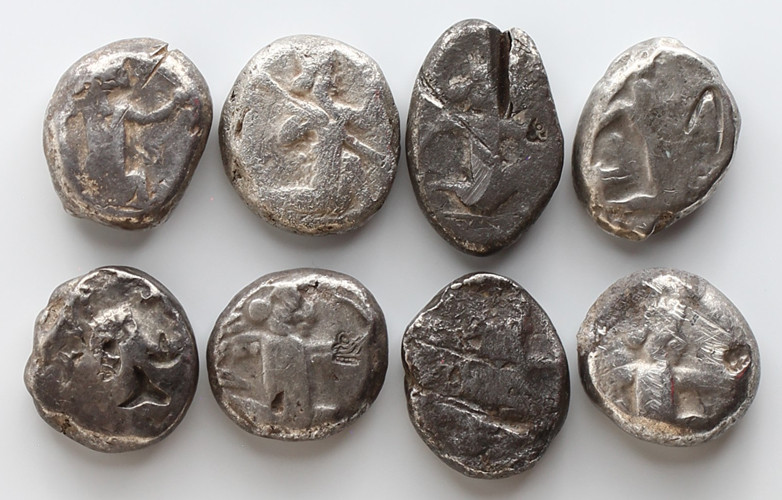 A lot of Eight(8) Silver coins.
Sold as is, no returns. 

Totally 43.48 gr.