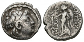 REINO SELEUCIDA, Antiochos VII Euergetes. Dracma. (Ar. 3,80g/17mm). 138-129 a.C. (SNG Spaer 1878). Anv: Cabeza diademada a derecha. Rev: Nike avanzand...