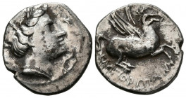 EMPORION (Ampurias, Gerona). Dracma. (Ar. 4,74g/19mm). 220-150 a.C. (FAB-1108). Anv: Cabeza diademada de Persefoné-Aretusa a derecha, alrededor tres d...