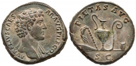 MARCO AURELIO. Sestercio. (Ae. 31,03g/34mm). (RIC 1234a). 140-144 d.C. Roma. Anv: Busto desnudo a derecha de Marco Aurelio, alrededor leyenda: AVRELIV...