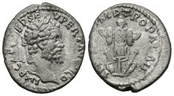 SEPTIMIO SEVERO. Denario. (Ar. 2,95g/19mm). 193 d.C. Emesa. (RIC 356 var). Anv: Busto laureado de Septimio Severo a derecha, alrededor leyenda: IMP CA...