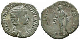 JULIA MAMEA. Sestercio. (Ae. 14,02g/29mm). 228 d.C. Roma. (RIC 676). Anv: Busto drapeado y laureado de Julia Mamea a derecha, alrededor leyenda: IVLIA...