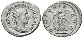 FILIPO I. Antoniniano. (Ar. 4,19g/24mm). 244-247 d.C. Roma. (RIC 49b). Anv: Busto radiado y drapeado de Filipo I a derecha, alrededor leyenda: IMP M I...