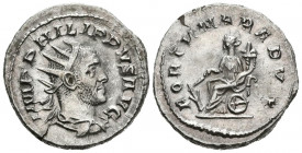 FILIPO I. Antoniniano. (Ar. 4,53g/23mm). 247-249 d.C. Roma. (RIC 63b). Anv: Busto radiado y drapeado de Filipo I a derecha, alrededor leyenda: IMP PHI...