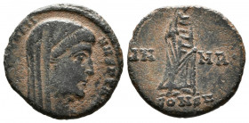 CONSTANTINO I. Follis. (Ae. 7,26g/27mm). 307-308 d.C. Treveri. (RIC 255). Anv: Busto laureado y drapeado de Constantino I a derecha, alrededor leyenda...