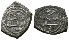 TAIFA DE TOLEDO y VALENCIA, Al-Qadir Yahya II. Fracción de Dirham. (Ve. 1,58g/14mm). 467-478H. (J. José Rios G-12/1var1-3). MBC+. Rico en plata, inusu...