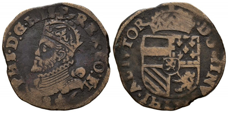 FELIPE II (1556-1598). Liard. (Ae. 5,31g/26mm). 1586. Brujas. (Vicenti 624 var)....
