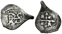 FELIPE IV (1621-1665). 1/2 Real. (Ar. 1,54g/17mm). Fecha no visible. Ensayador no visible. ¿México?. (Cal-2019-Tipo 169). BC. Rara.