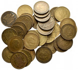 ESTADO ESPAÑOL (1936-1975). Lote compuesto por 36 monedas de 1 Peseta de diferentes fechas, estrellas así como estados de conservación. A EXAMINAR.