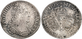 EUROPA. FRANKREICH. Königreich. Louis XIV., 1643-1715. 
Écu aux 3 couronnes 1709, X - Amiens.
Dav. 1324, Dupl. 1568, Gad. 229 l. Prägeschwäche, ss...