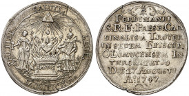 OLMÜTZ. Bistum. Ferdinand Julius, Graf von Troyer, 1745-1758. 
Silbermedaille 1747 (unsigniert, 26,8 mm), auf seine Inthronisation. Religio und Justi...
