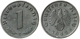J. 369, EPA 7. 
1 Reichspfennig 1945 E.
R !
kl. Kr., vz
