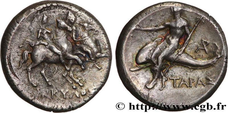 CALABRIA - TARAS
Type : Nomos, statère ou didrachme 
Date : c. 272-240 AC. 
Mint...