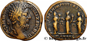 COMMODUS
Type : Sesterce 
Date : 187 
Mint name / Town : Rome 
Metal : bronze 
Diameter : 30  mm
Orientation dies : 12  h.
Weight : 27,17  g.
Rarity :...
