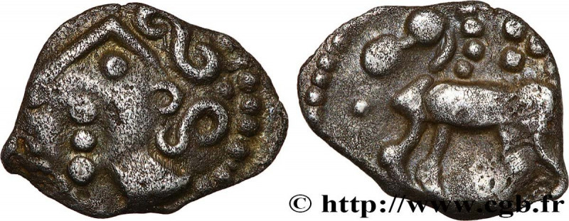 TREVIRI (Area of Trier)
Type : Denier d'argent au cheval 
Date : Ier siècle avan...