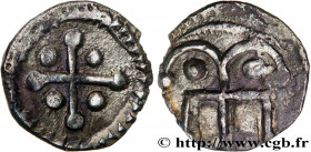 PARIS (PARISIUS)
Type : Denier 
Date : Début VIIIe siècle 
Date : n.d. 
Mint name / Town : Paris (?) 
Metal : silver 
Diameter : 11,5  mm
Weight : 0,7...