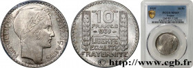 III REPUBLIC
Type : 10 francs Turin 
Date : 1939 
Quantity minted : 8.299.260 
Metal : silver 
Diameter : 28  mm
Orientation dies : 6  h.
Weight : 10 ...