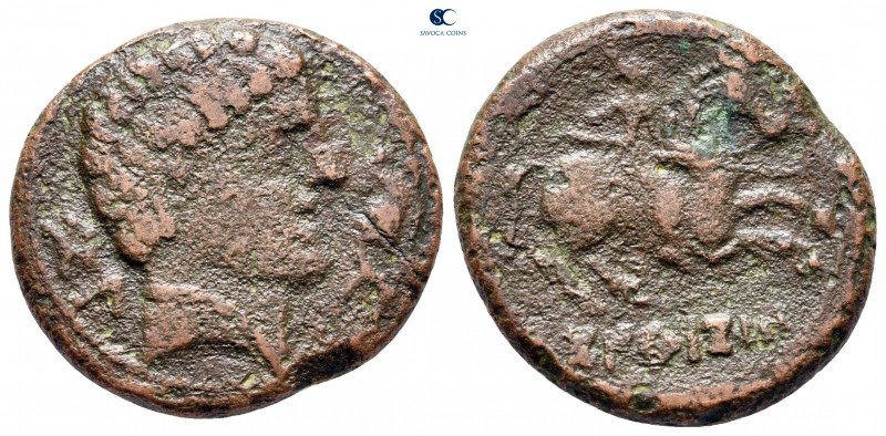 Hispania. Konterbia Belaiska circa 100-50 BC. 
Bronze Æ

24 mm, 8,64 g


...