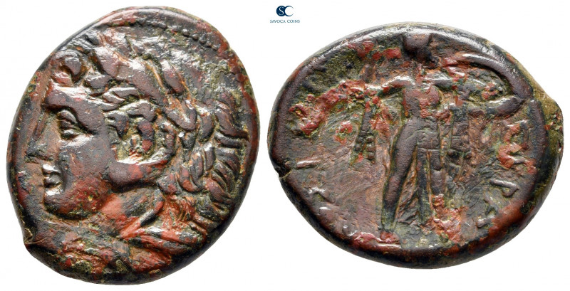 Sicily. Syracuse. Pyrrhos 278-276 BC. 
Bronze Æ

25 mm, 10,00 g



very f...