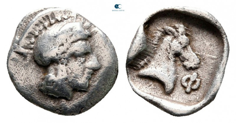 Thessaly. Pharsalos circa 480-400 BC. 
Hemiobol AR

9 mm, 0,43 g



very ...