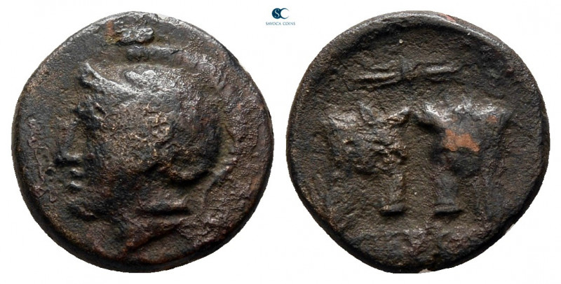 Mysia. Pergamon circa 310-282 BC. 
Bronze Æ

11 mm, 1,51 g



nearly very...