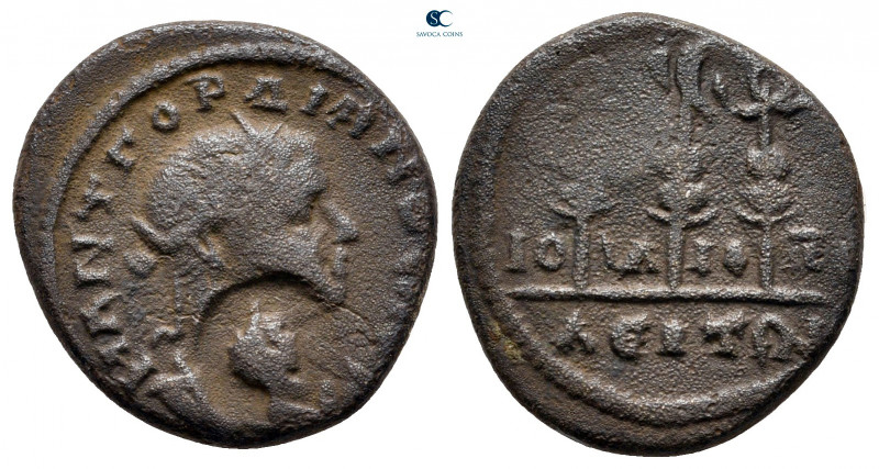 Bithynia. Iuliopolis. Gordian III AD 238-244. 
Bronze Æ

18 mm, 3,11 g


...