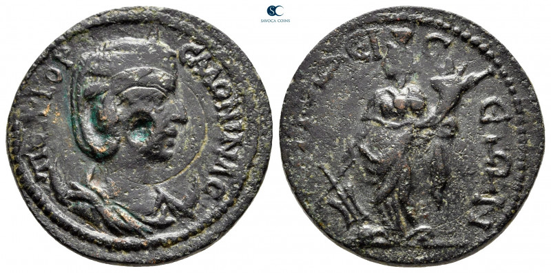 Caria. Aphrodisias - Plarasa. Salonina AD 254-268. 
Bronze Æ

23 mm, 6,53 g
...