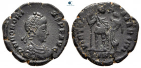 Honorius AD 393-423. Heraclea. Follis Æ