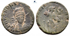 Honorius AD 393-423. Uncertain mint. Follis Æ