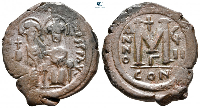 Justin II and Sophia AD 565-578. Constantinople
Follis or 40 Nummi Æ

32 mm, ...