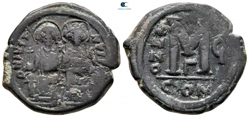 Justin II and Sophia AD 565-578. Constantinople
Follis or 40 Nummi Æ

30 mm, ...