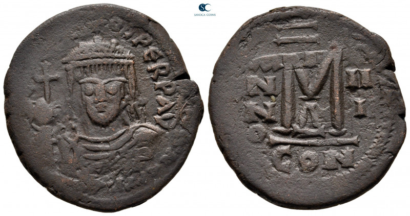 Maurice Tiberius AD 582-602. Constantinople
Follis or 40 Nummi Æ

32 mm, 11,9...