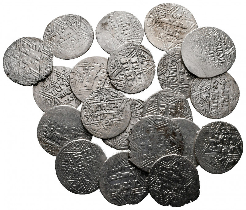 Lot of ca. 20 islamic silver coins / SOLD AS SEEN, NO RETURN!

very fine