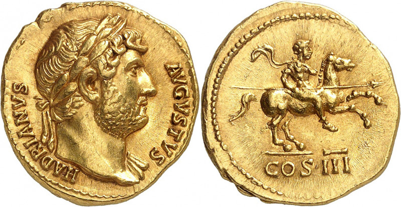 Hadrien 117-138. Aureus 125-128, Rome. HADRIANVS - AVGVSTVS Buste lauré d'Hadrie...