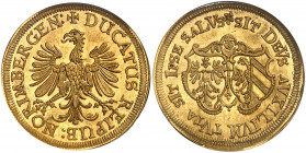 Nuremberg. Ferdinand III, 1637-1657. Ducat 1640, Nuremberg. Aigle aux ailes éployées de face, la tête à gauche / Deux targes surmontées d'une tête d'a...