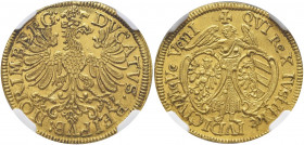 Nuremberg. Ferdinand III, 1637-1657. Ducat 1648, Nuremberg. Aigle aux ailes éployées, la tête à droite / Ange debout de face, tenant deux armoiries. F...