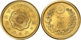 Mutsuhito, 1867-1912. 10 Yen Meiji 36 (1903), Osaka. Soleil rayonnant en forme de fleur / Valeur dans une couronne de mauve et de chrysanthème. Au-des...