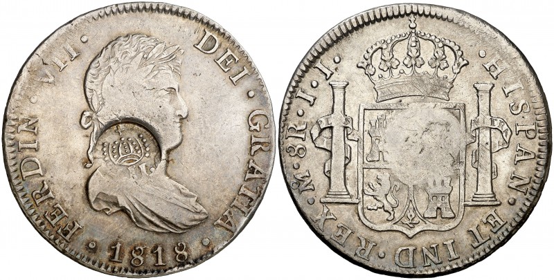 Isabel II. Resello (falso) YII bajo corona sobre 8 reales de México JJ de 1818. ...