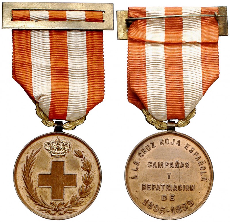 1899. Cruz Roja. Campañas y Repatriación. Distinción al personal de la Cruz Roja...