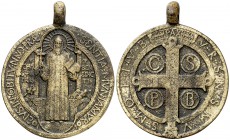 s/d. San Benito. Medalla devocional. 35,65 g. Fundida. Con anilla. Bronce. 45 mm. MBC-.