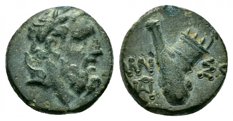 PONTUS.Amisos.(Circa 85-65 BC).Ae.

Obv : Head of Zeus right.

Rev : AMI ΣOY...